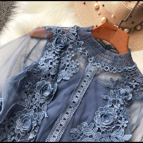 Lace Mesh Crochet Long Sleeve Blouse - Picture 7 of 8